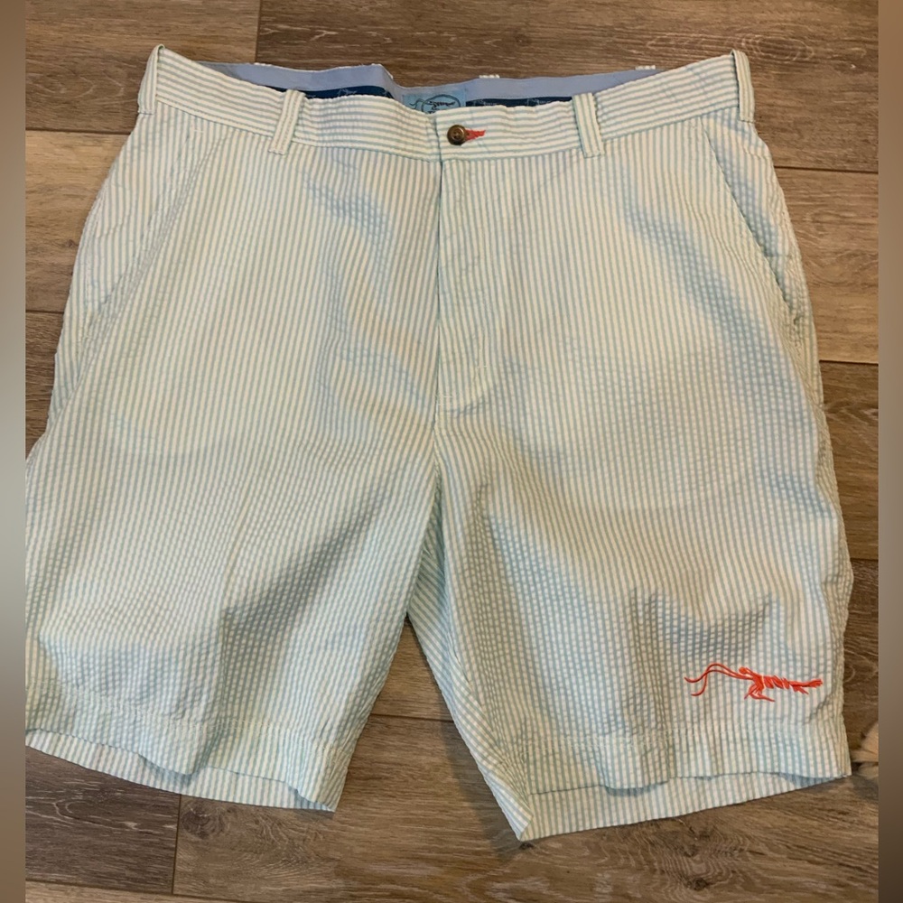 True Flies Seersucker Shorts with Embroidered Logo. Size 40.